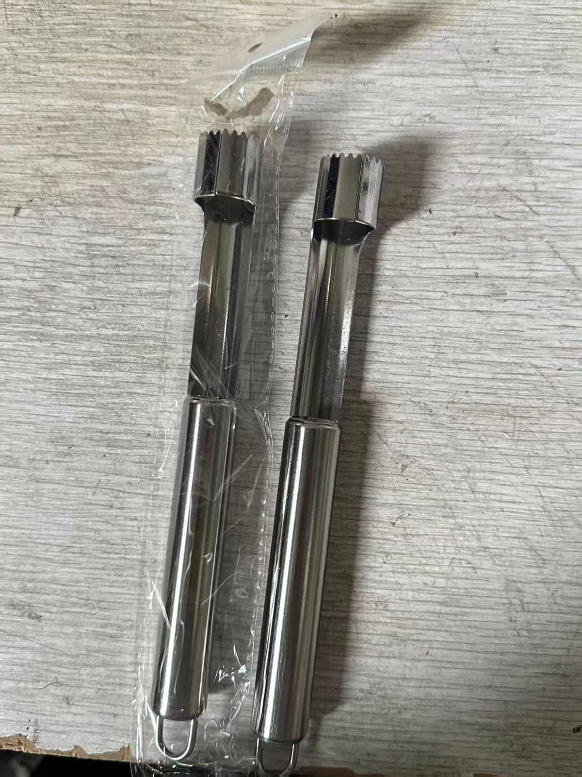 Apple Core Remover – Stainless Steel Fruit &amp; Vegetable Seed Remover